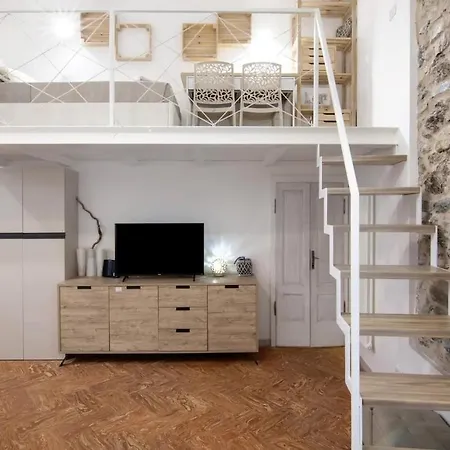 Apartment 5 Stelle - Lago, Montagna, Ospedale Gravedona